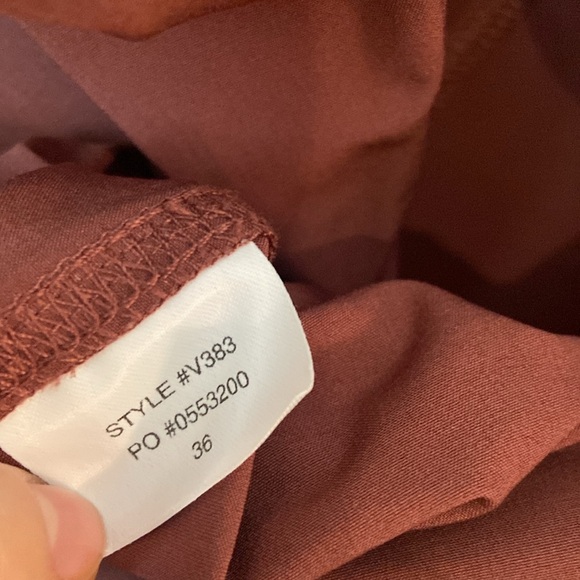 Vuori Maroon Infinity Boardshorts - Picture 4 of 4